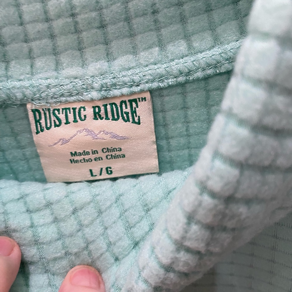 NWT Rustic Ridge Waffle Knit Pullover. Size L - Picture 2 of 3